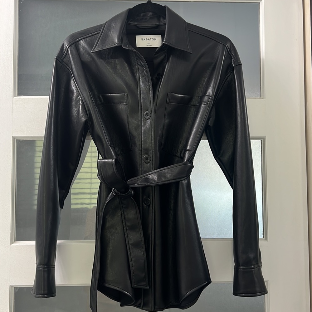Aritzia Leather shirt size 2XS